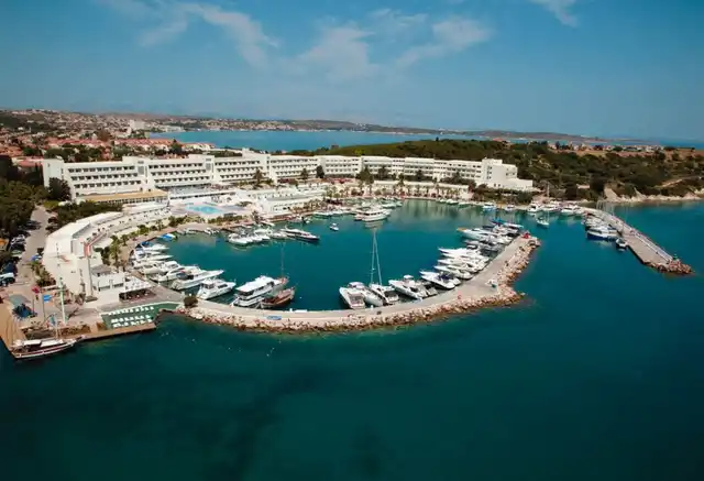 Altin Yunus Resort & Thermal Hotel Aussenansicht