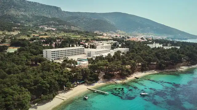 Bluesun Hotel Elaphusa Aussenansicht