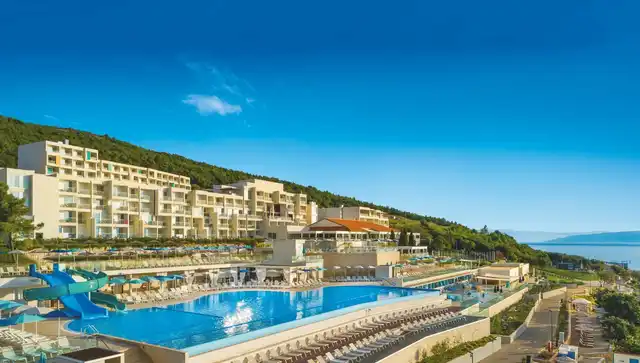Valamar Bellevue Resort Aussenansicht