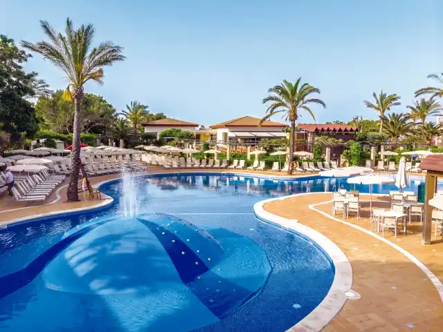Zafiro Menorca Pool