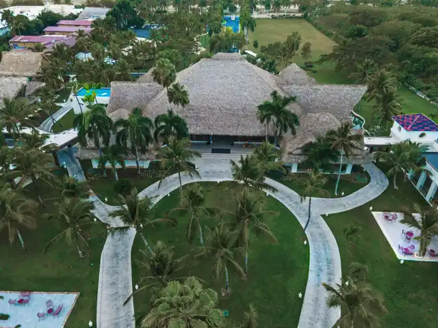 Tropical Deluxe Princess Aussenansicht