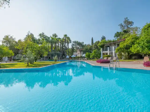 Sherwood Exclusive Kemer Pool