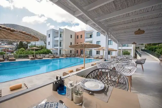 Mitos Village Terrasse