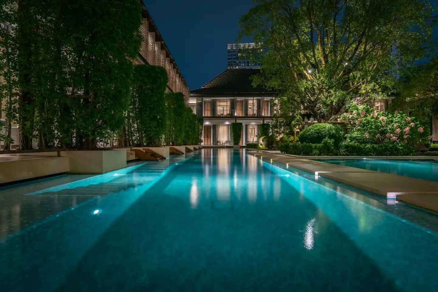 Villa Deva Resort And Hotel Bangkok Pool