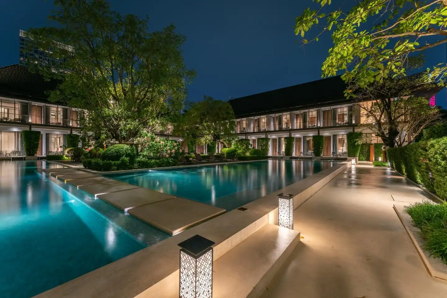 Villa Deva Resort And Hotel Bangkok Pool