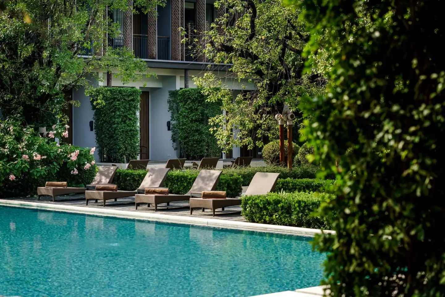 Villa Deva Resort And Hotel Bangkok Pool