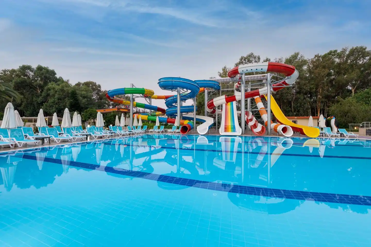 Asteria Collection Side Pool