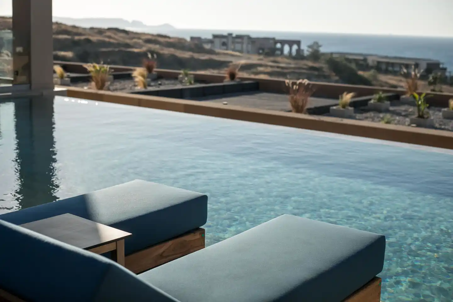 Este Elegant Suites & Villas Pool