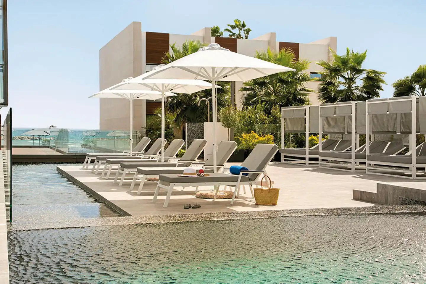 Mercure Larnaca Beach Resort Strand