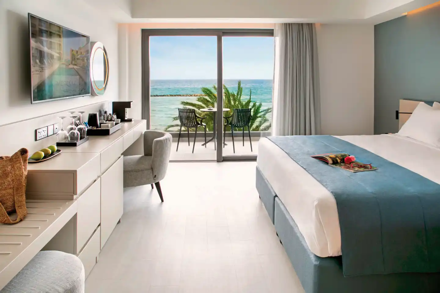Mercure Larnaca Beach Resort Wohnbeispiel