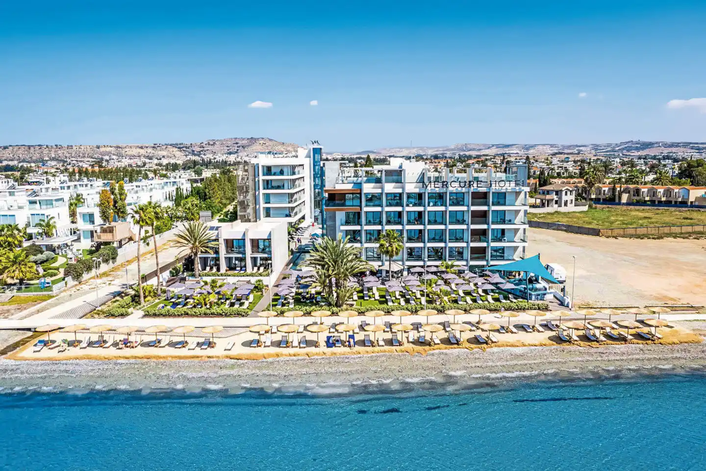 Mercure Larnaca Beach Resort Aussenansicht