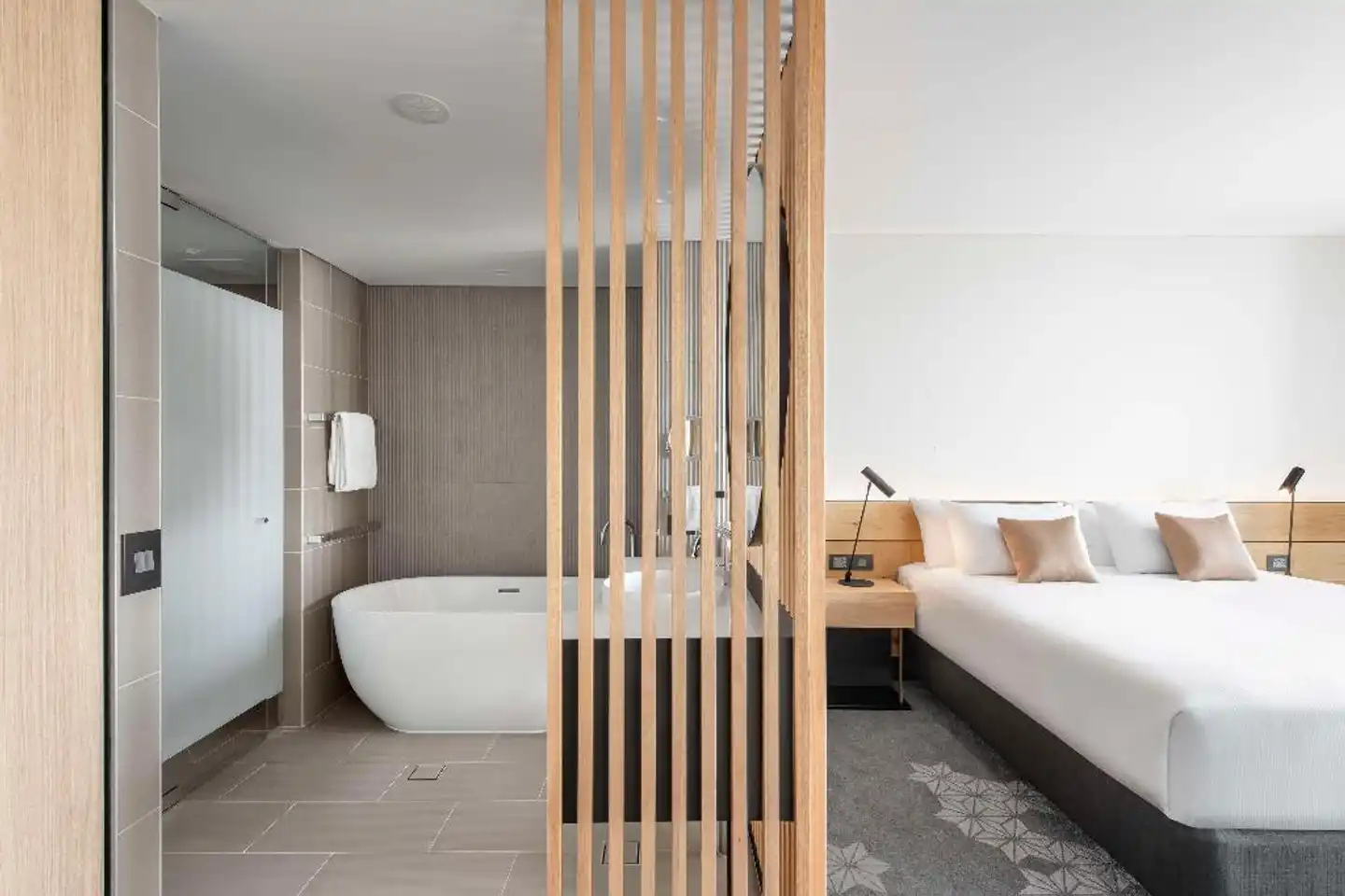 Vibe Hotel Adelaide Badezimmer