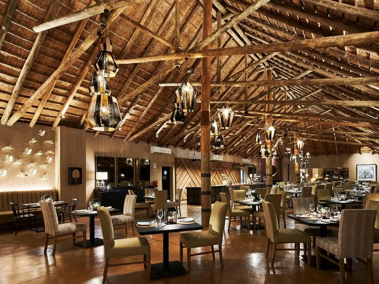 Letamo at Qwabi Private Game Reserve Bar