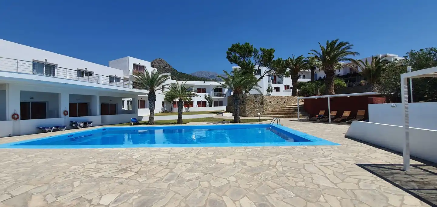 Porto Belissario Pool