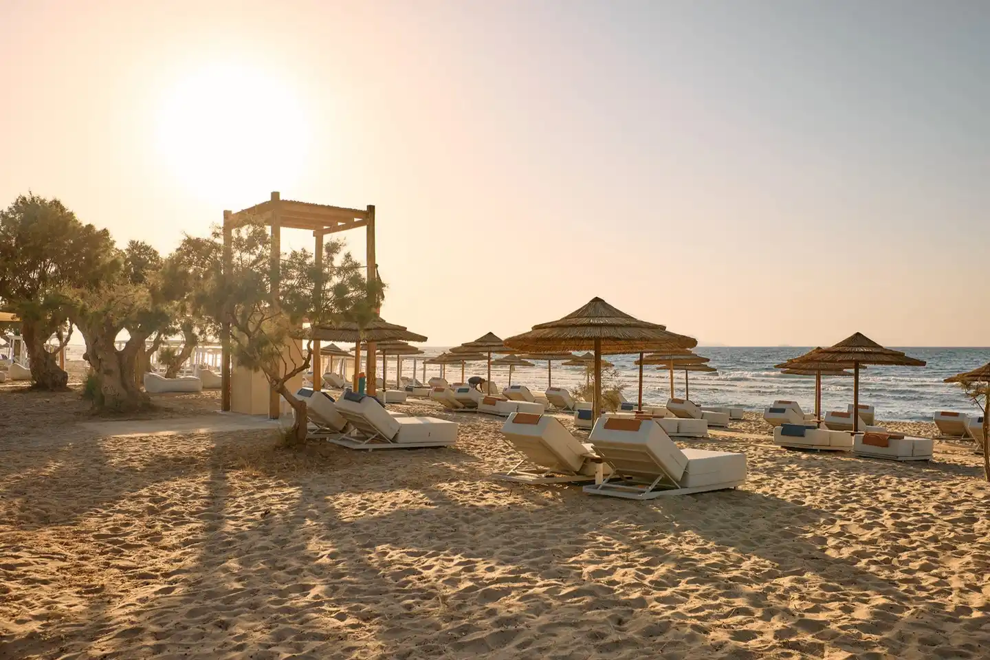 Paralos Kosta Alímia BEACH