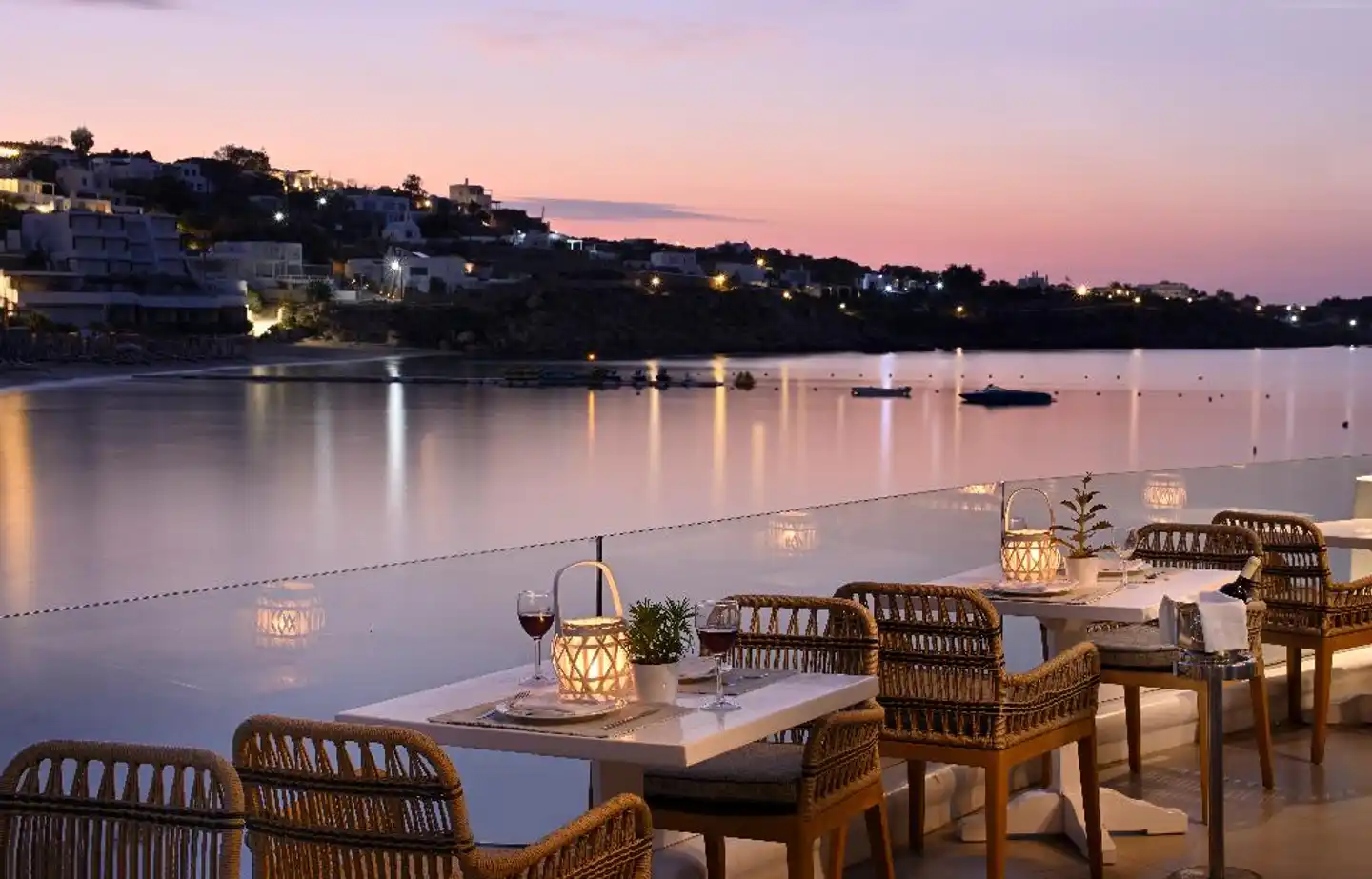 Petinos Hotel TERRACE