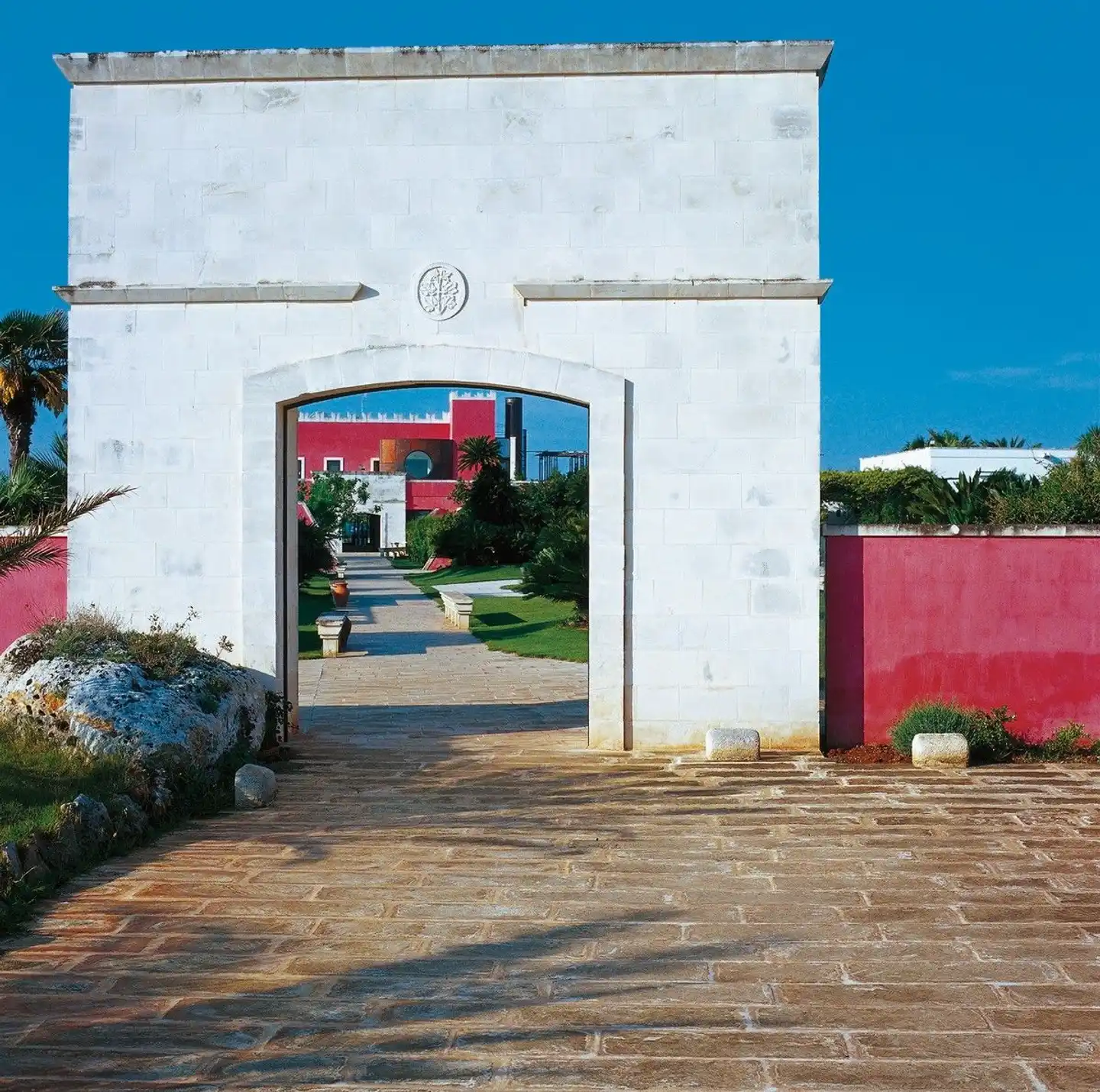 Grand Hotel Masseria Santa Lucia Aussenansicht