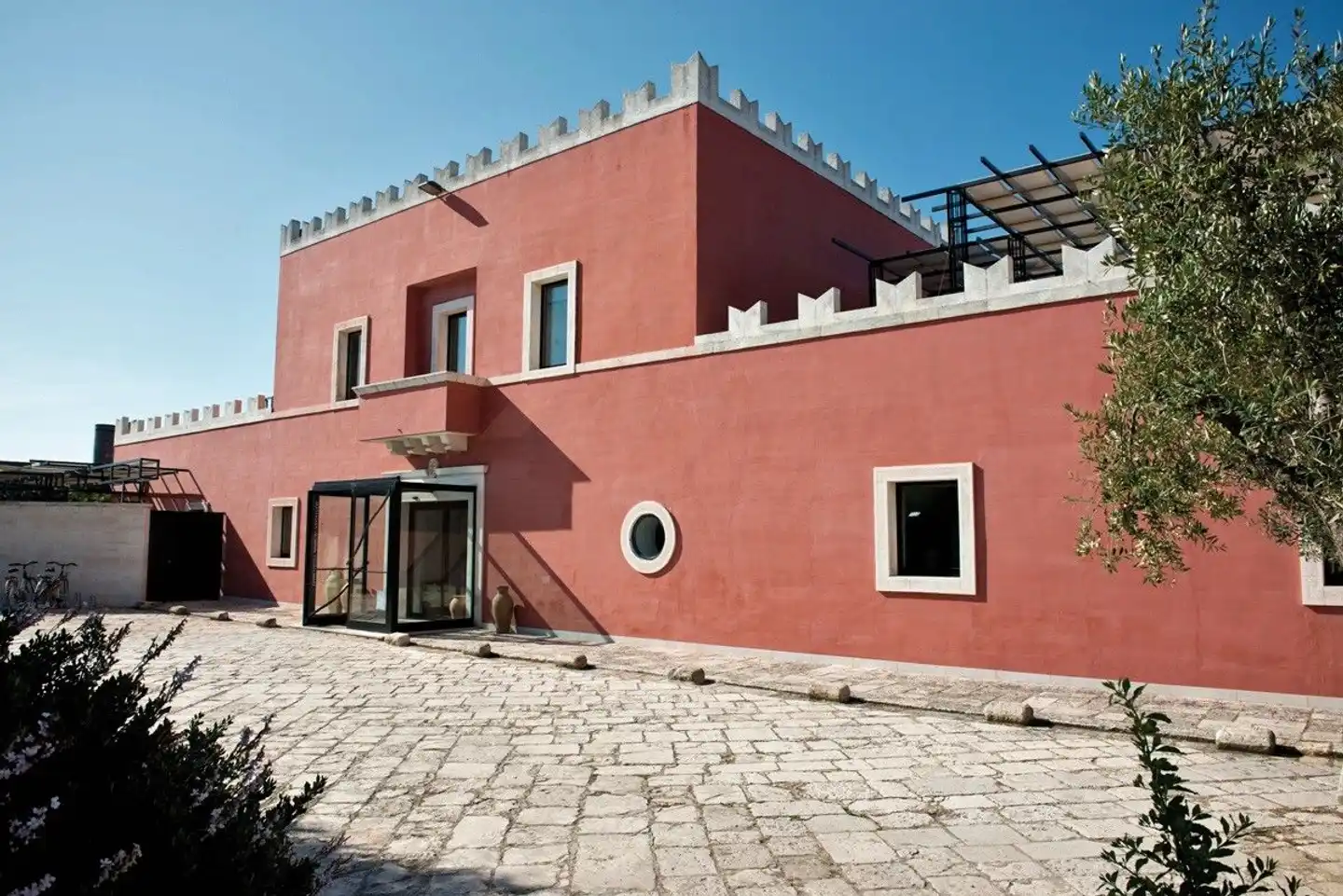 Grand Hotel Masseria Santa Lucia Aussenansicht