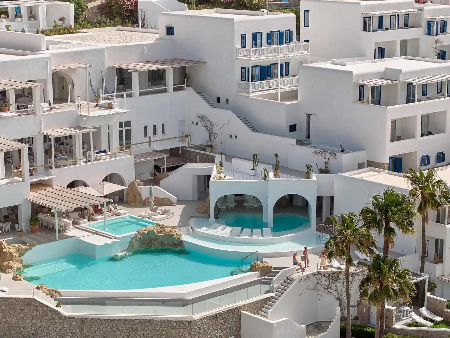 Mykonos Blu a Grecotel Resort to Live Pool