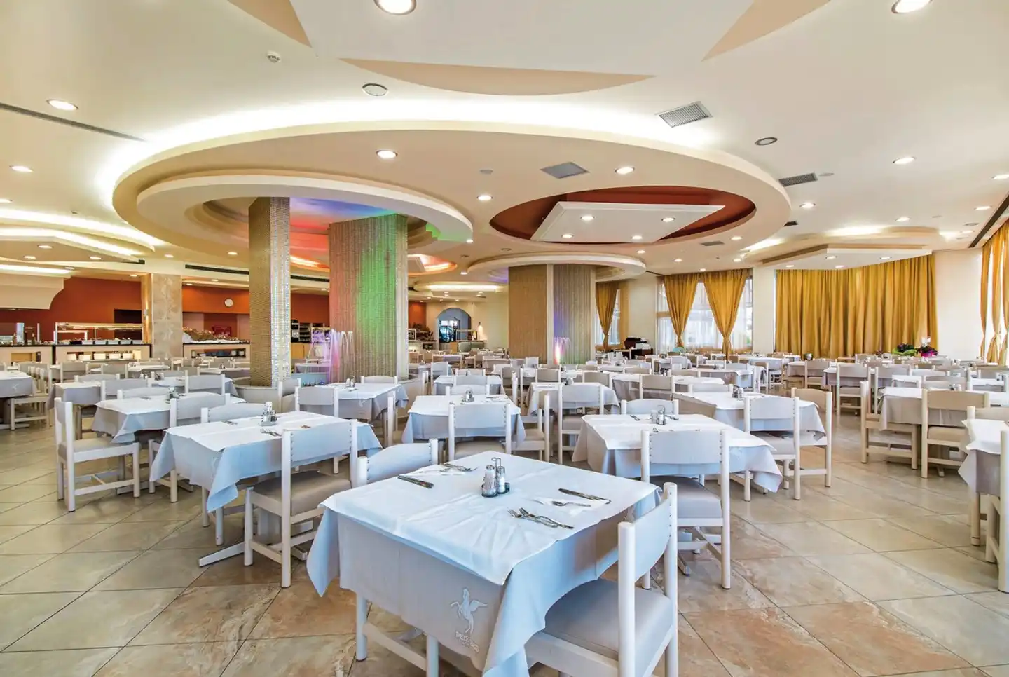 Pegasos Deluxe Beach Hotel Restaurant