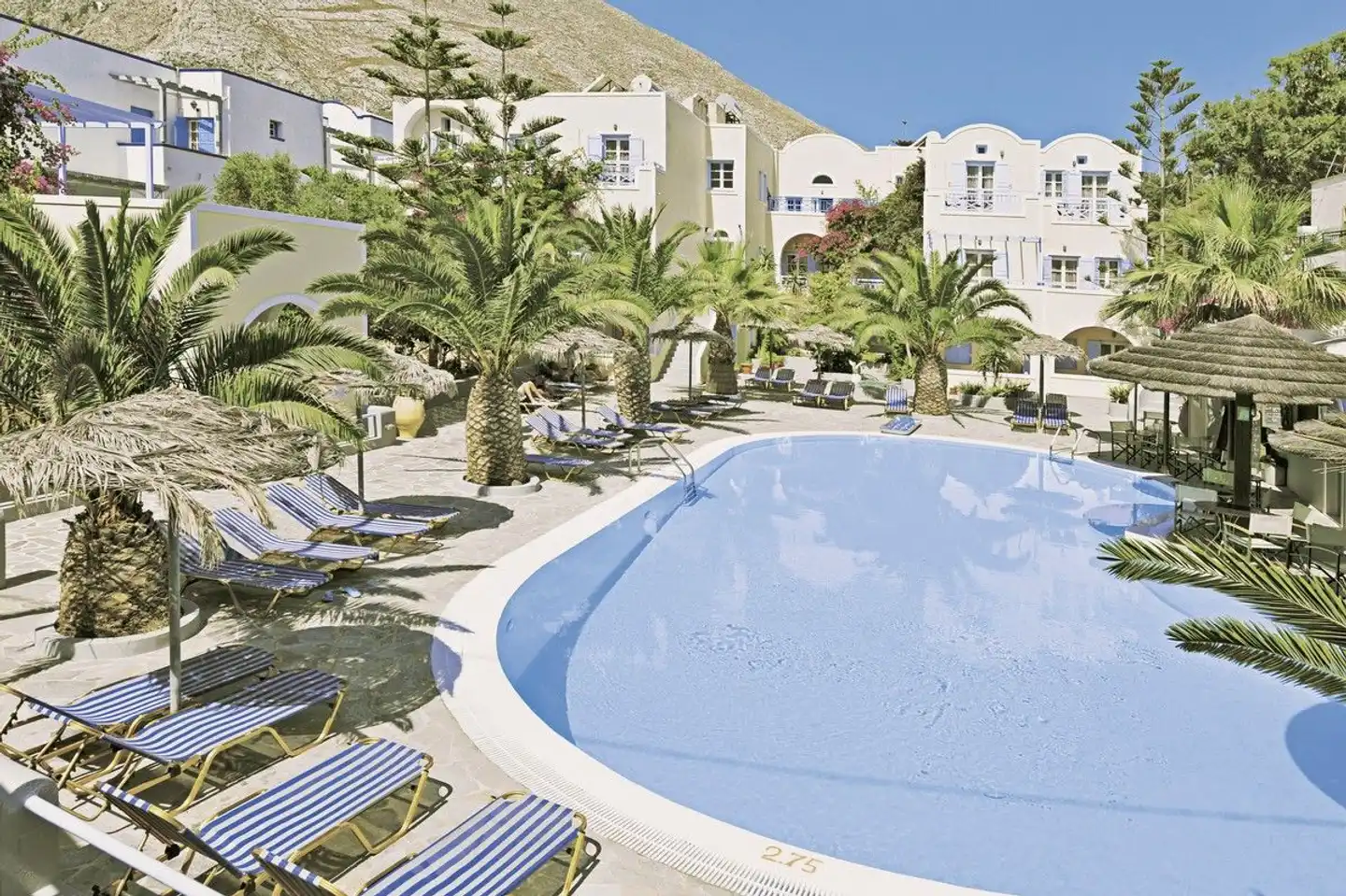 Zephyros Pool