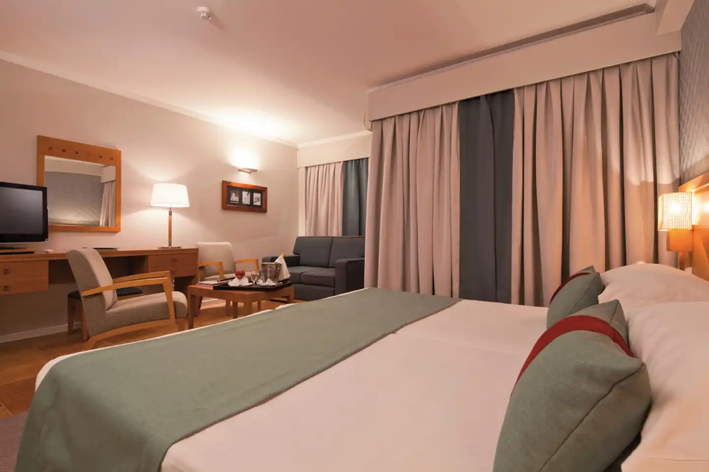 Eurotel Altura ACCOMMODATION