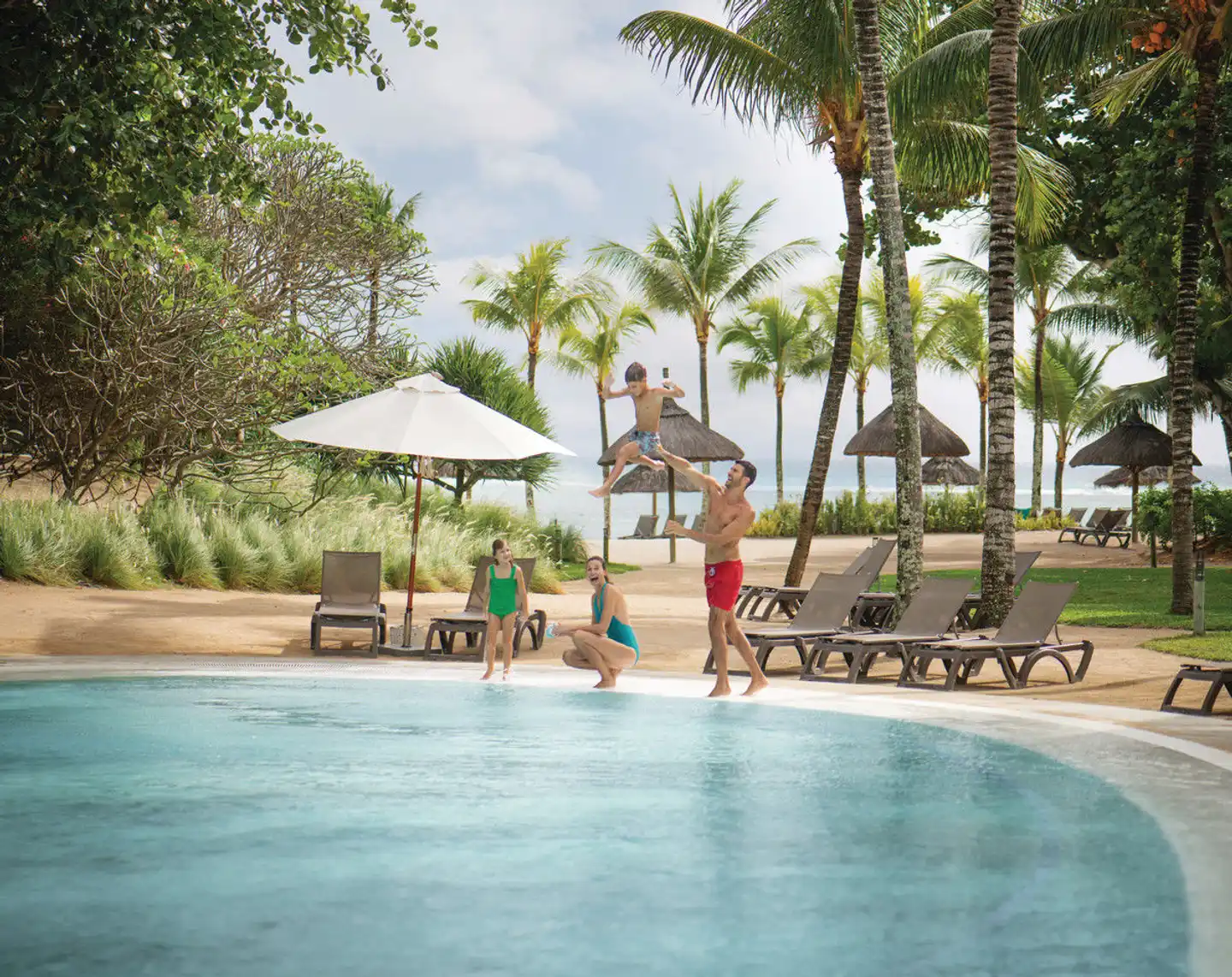 Canonnier Beachcomber Golf Resort & Spa POOL