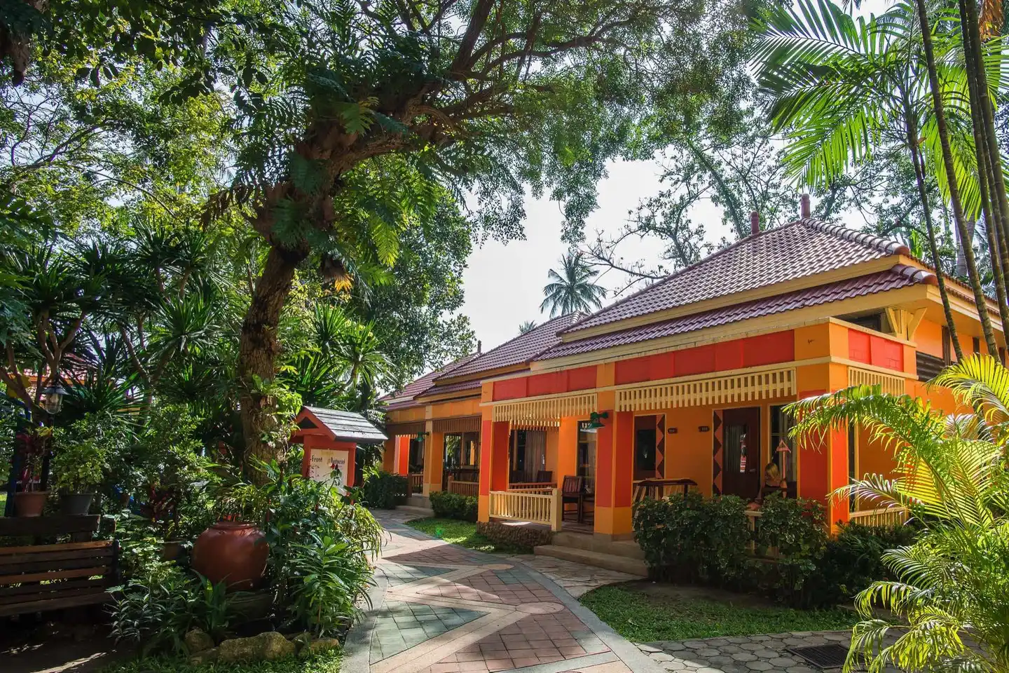 Chaba Cabana Beach Resort Aussenansicht