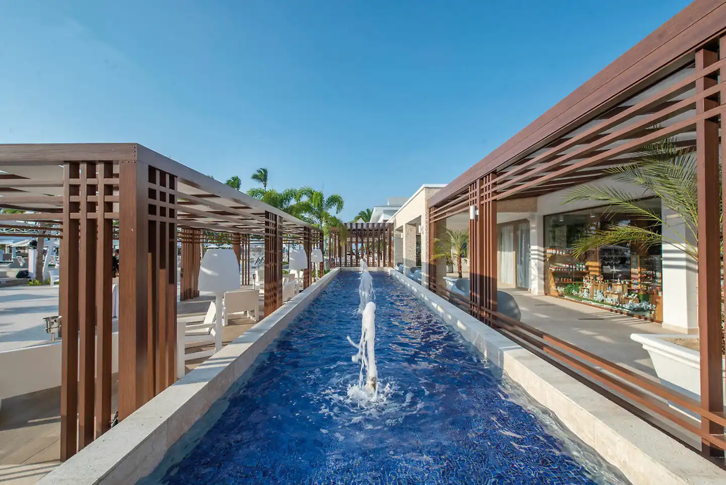 Bahia Principe Grand El Portillo Pool
