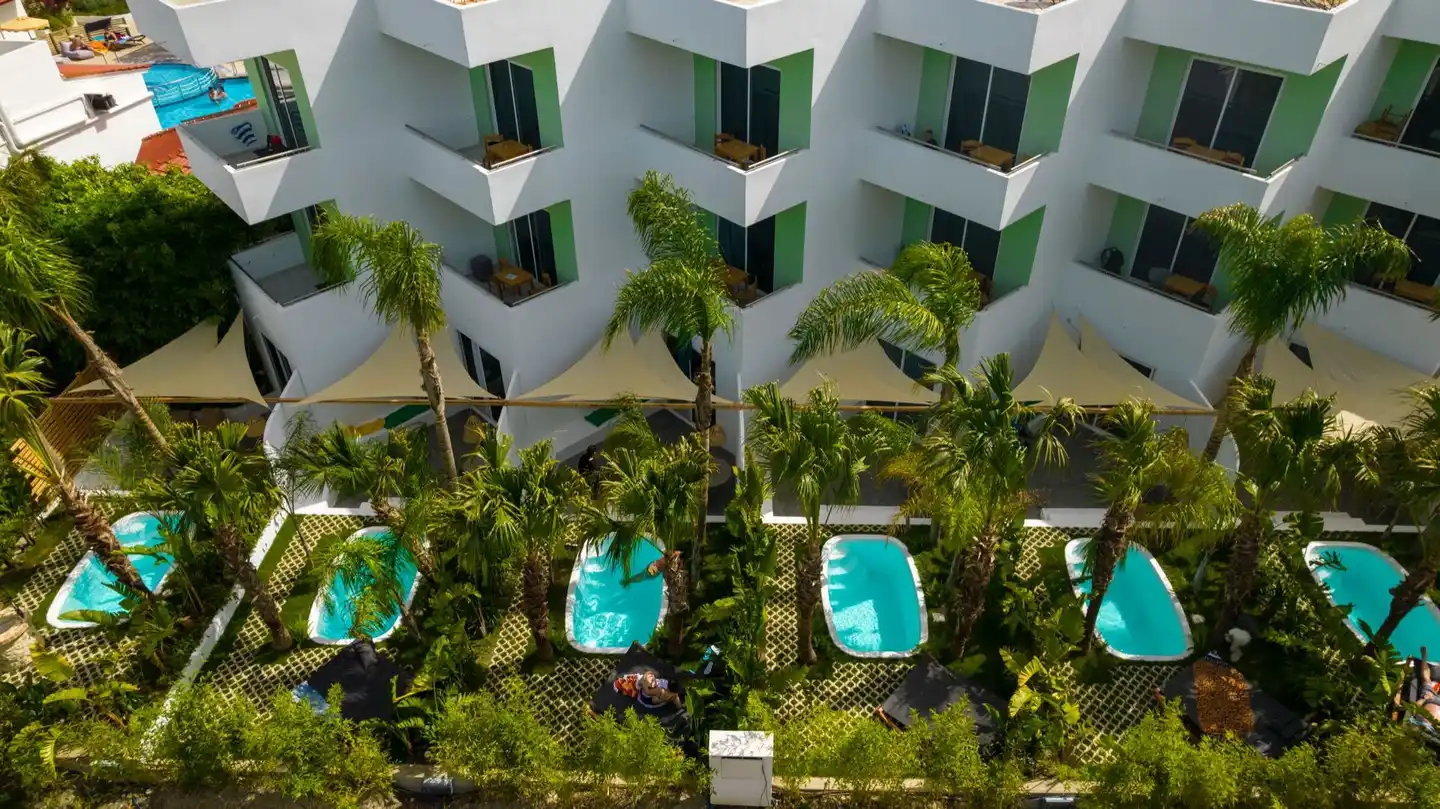 Fantasy Hotel Aussenansicht