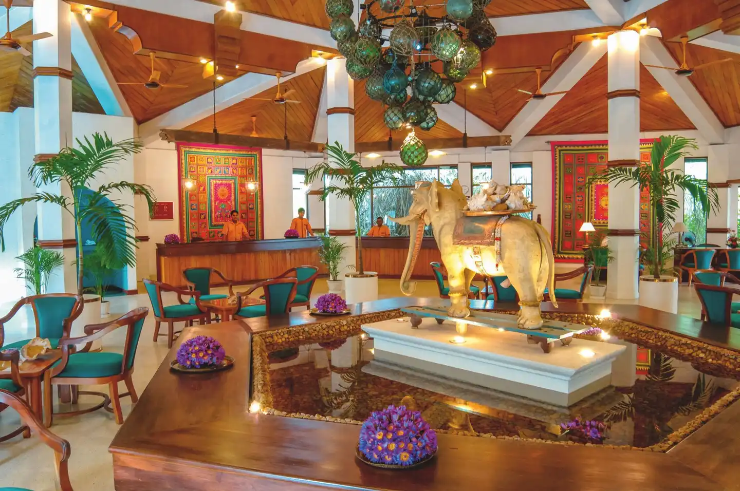 Tangerine Beach Hotel LOBBY