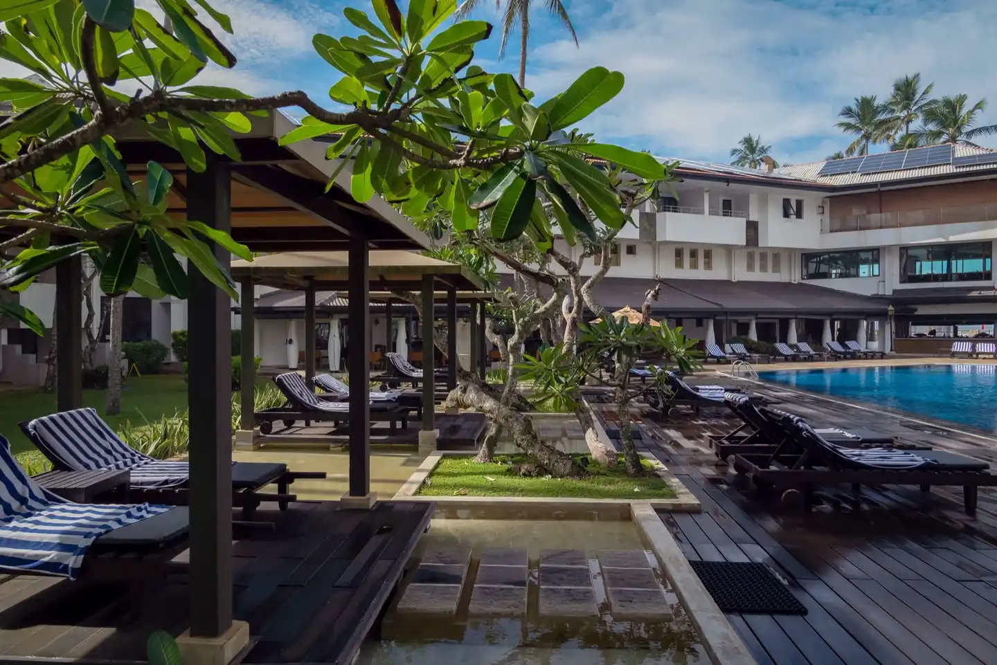 Tangerine Beach Hotel TERRACE