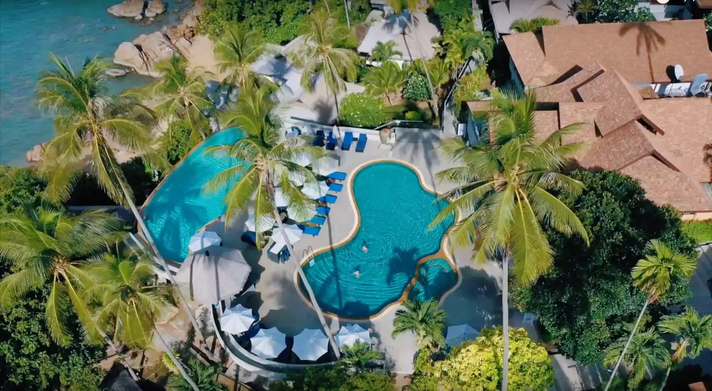 Coral Cliff Beach Resort Pool