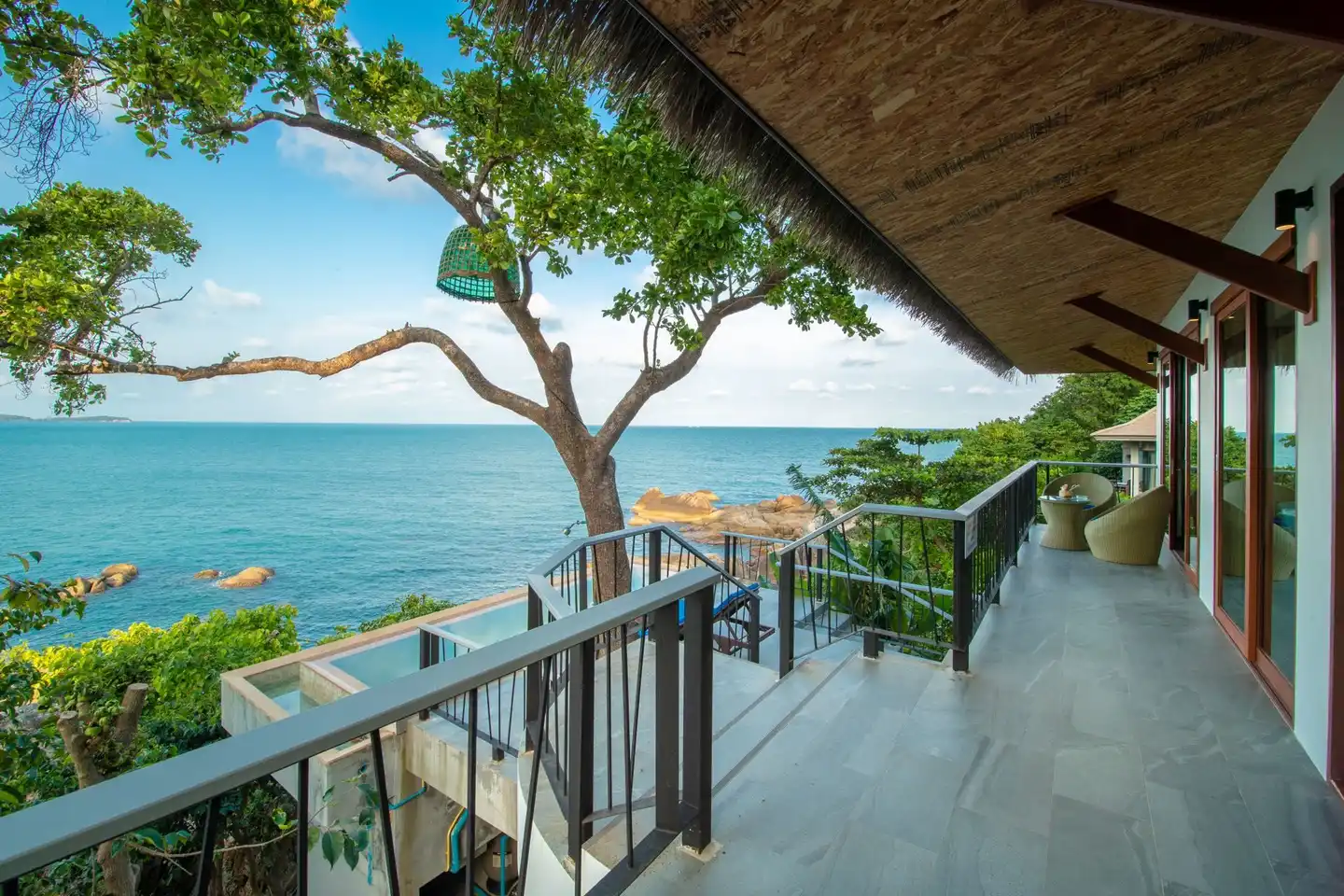 Coral Cliff Beach Resort Terrasse
