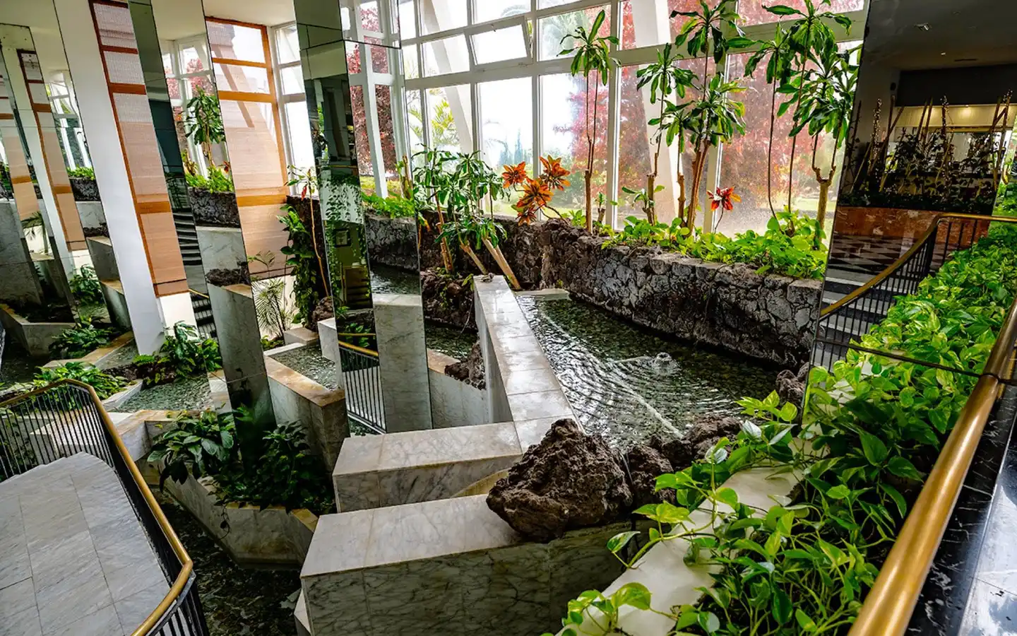 La Quinta Park & Suites Lobby