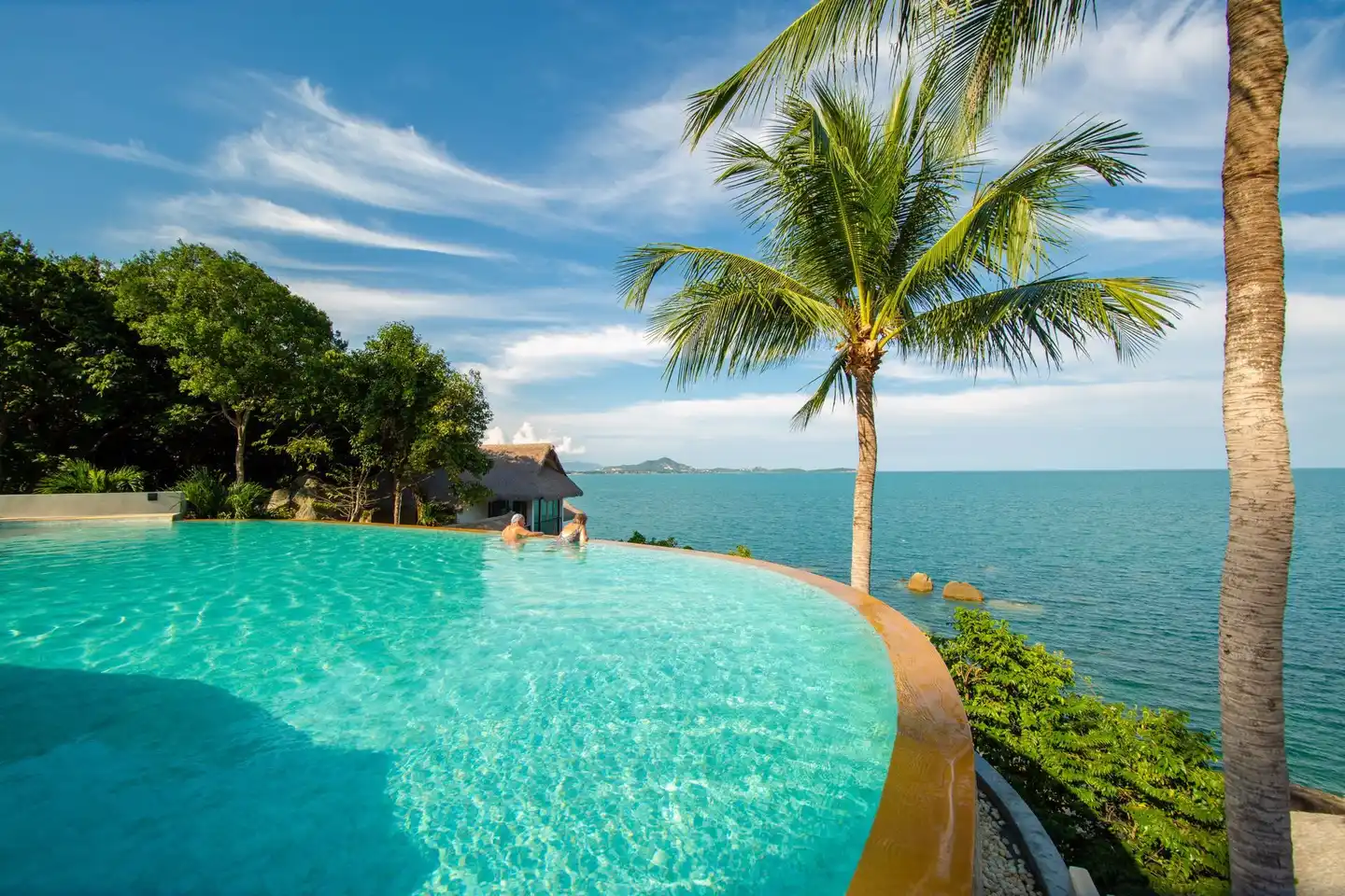 Coral Cliff Beach Resort Pool