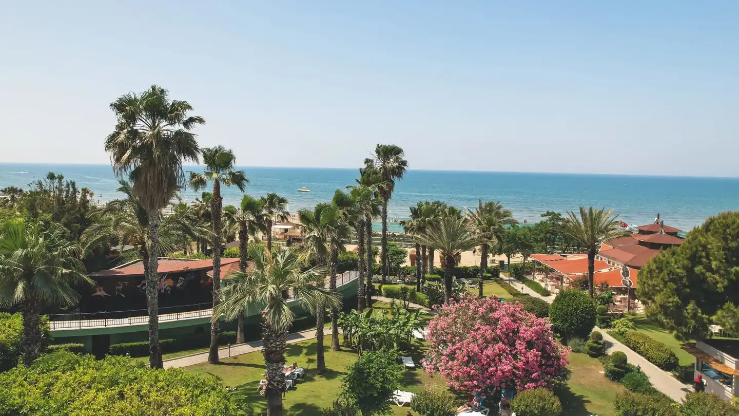 Terrace Beach Resort Aussenansicht