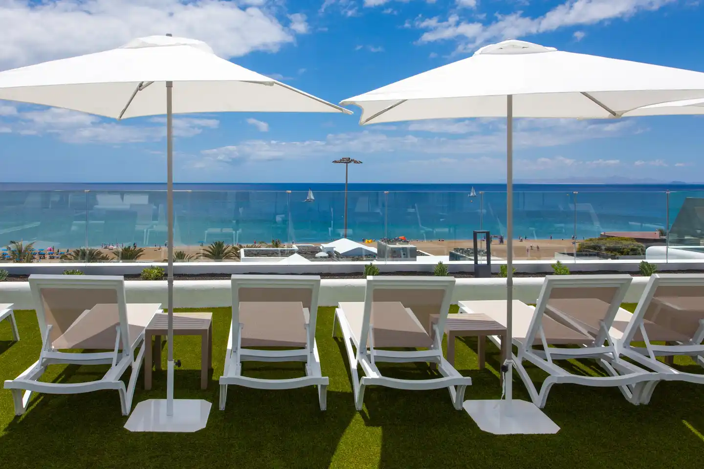 R2 Bahia Kontiki Terrasse