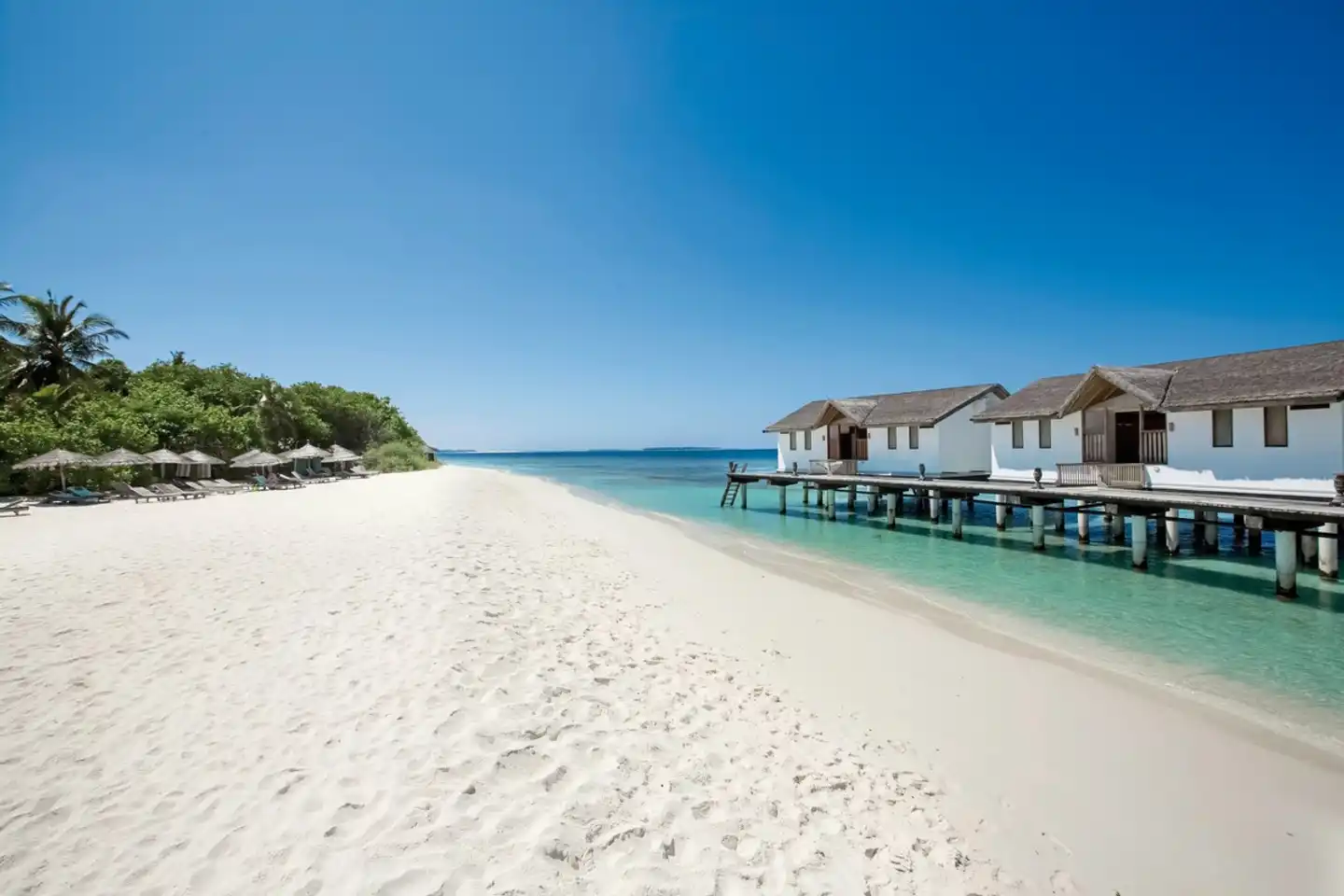 NH Collection Maldives Reethi Resort Strand