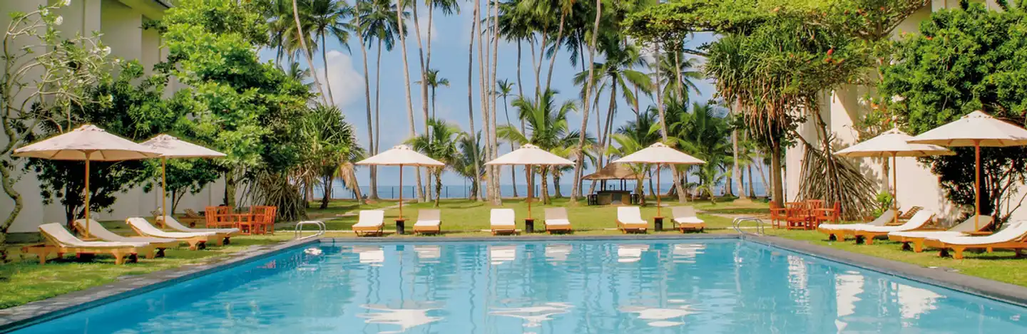 Mermaid Hotel & Club POOL