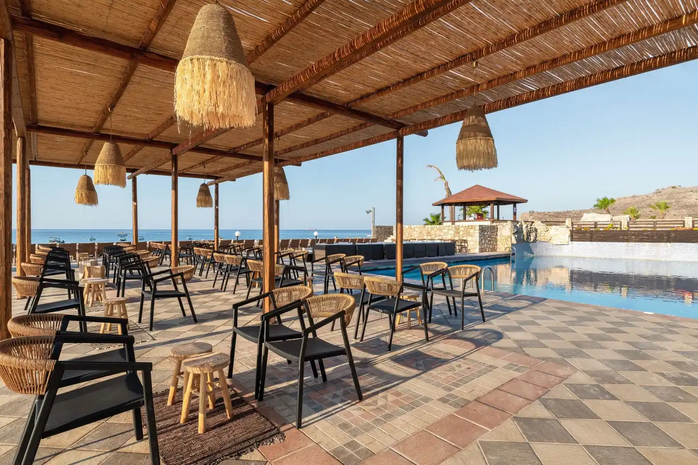 Costa Lindia Beach Resort & Spa Terrasse