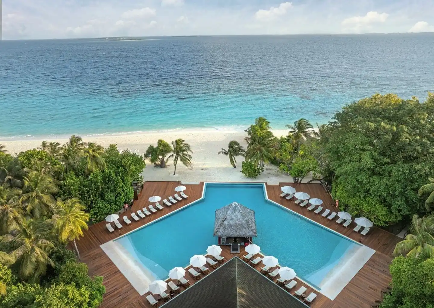 ADAARAN Select Meedhupparu Pool