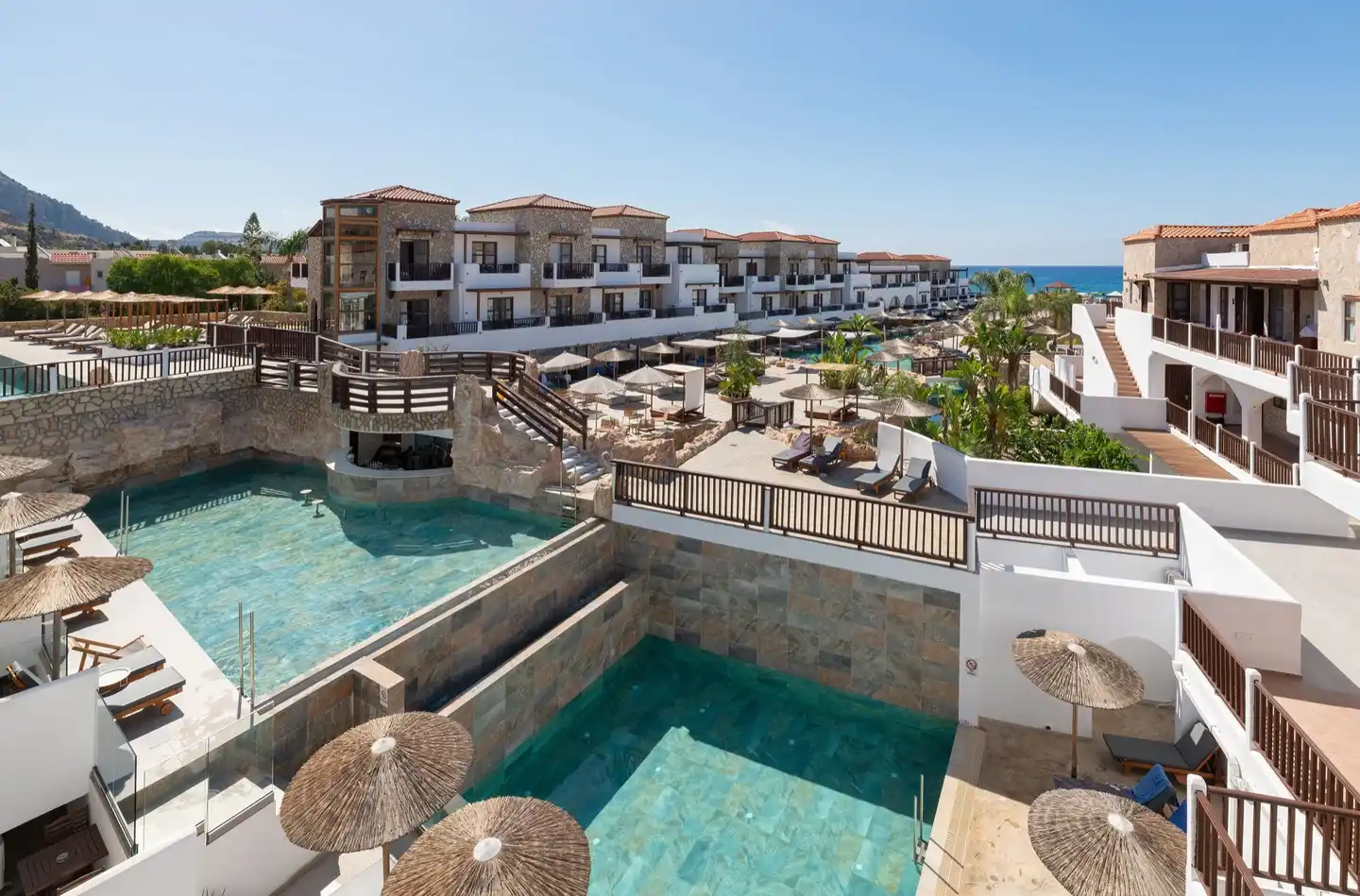 Costa Lindia Beach Resort & Spa Pool