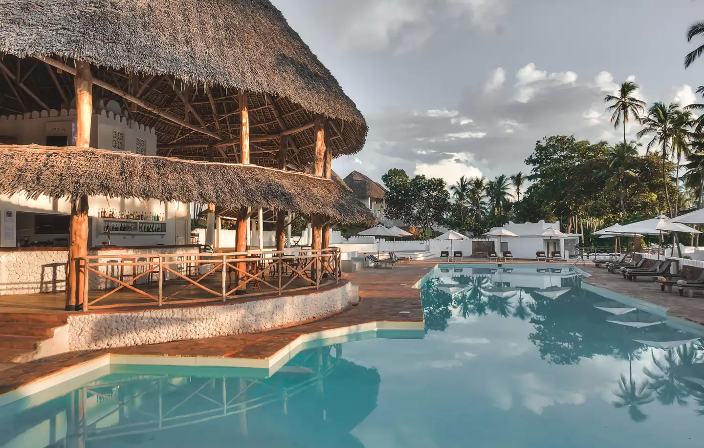 ananea Diamonds Mapenzi POOL
