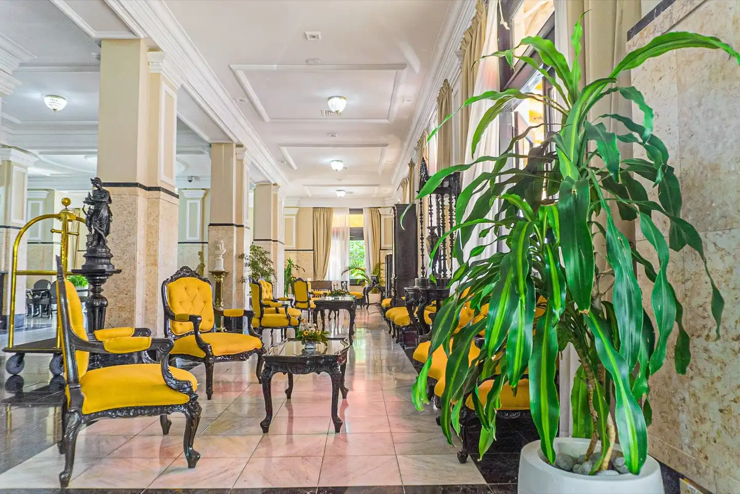 Roc Presidente Lobby