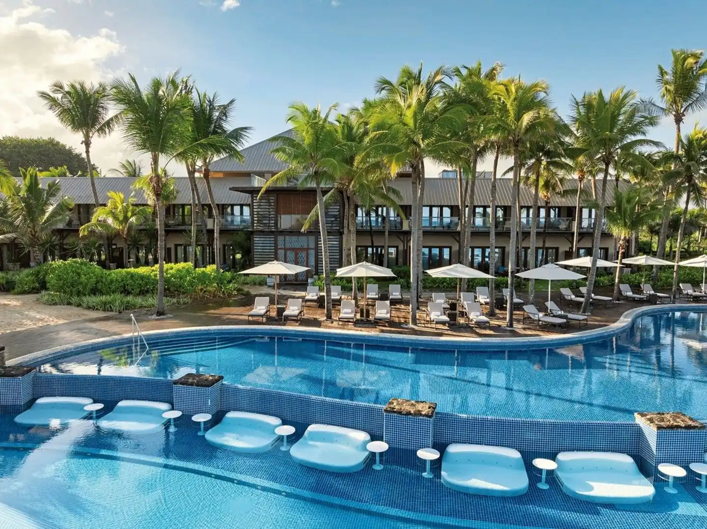 Le Meridien Ile Maurice Pool