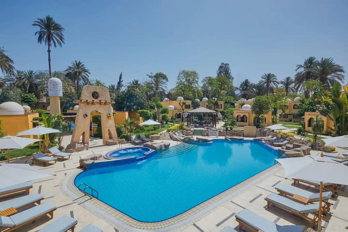 Steigenberger Resort Achti Pool
