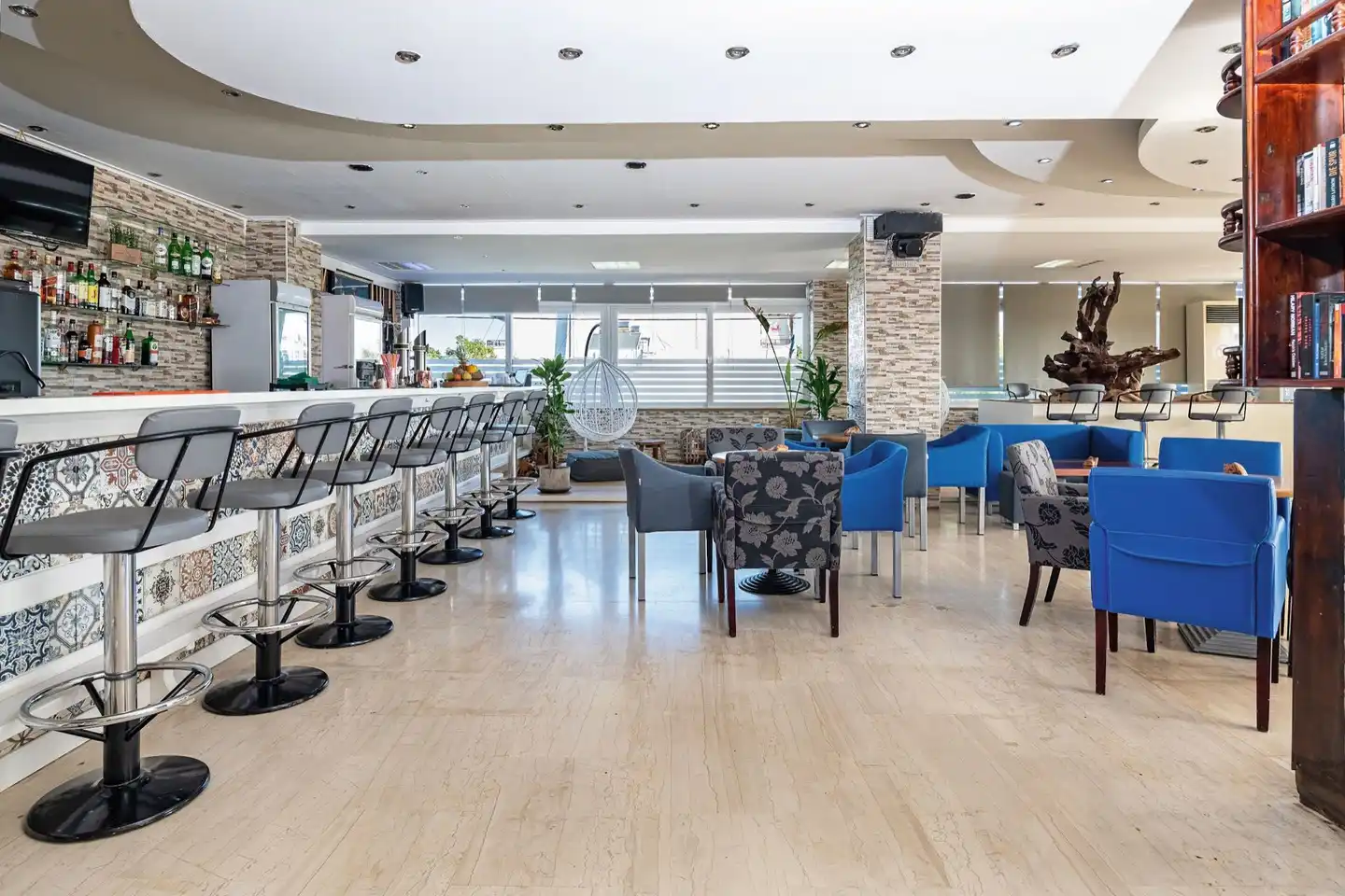 Sunny Days Bar
