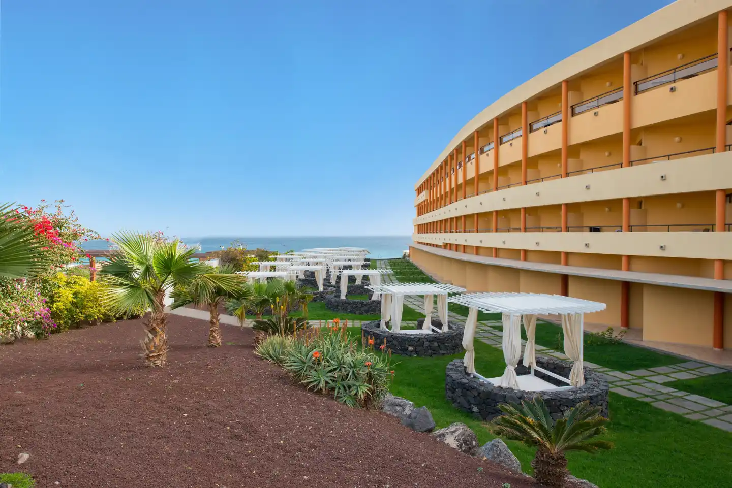 Iberostar Waves Playa Gaviotas Aussenansicht