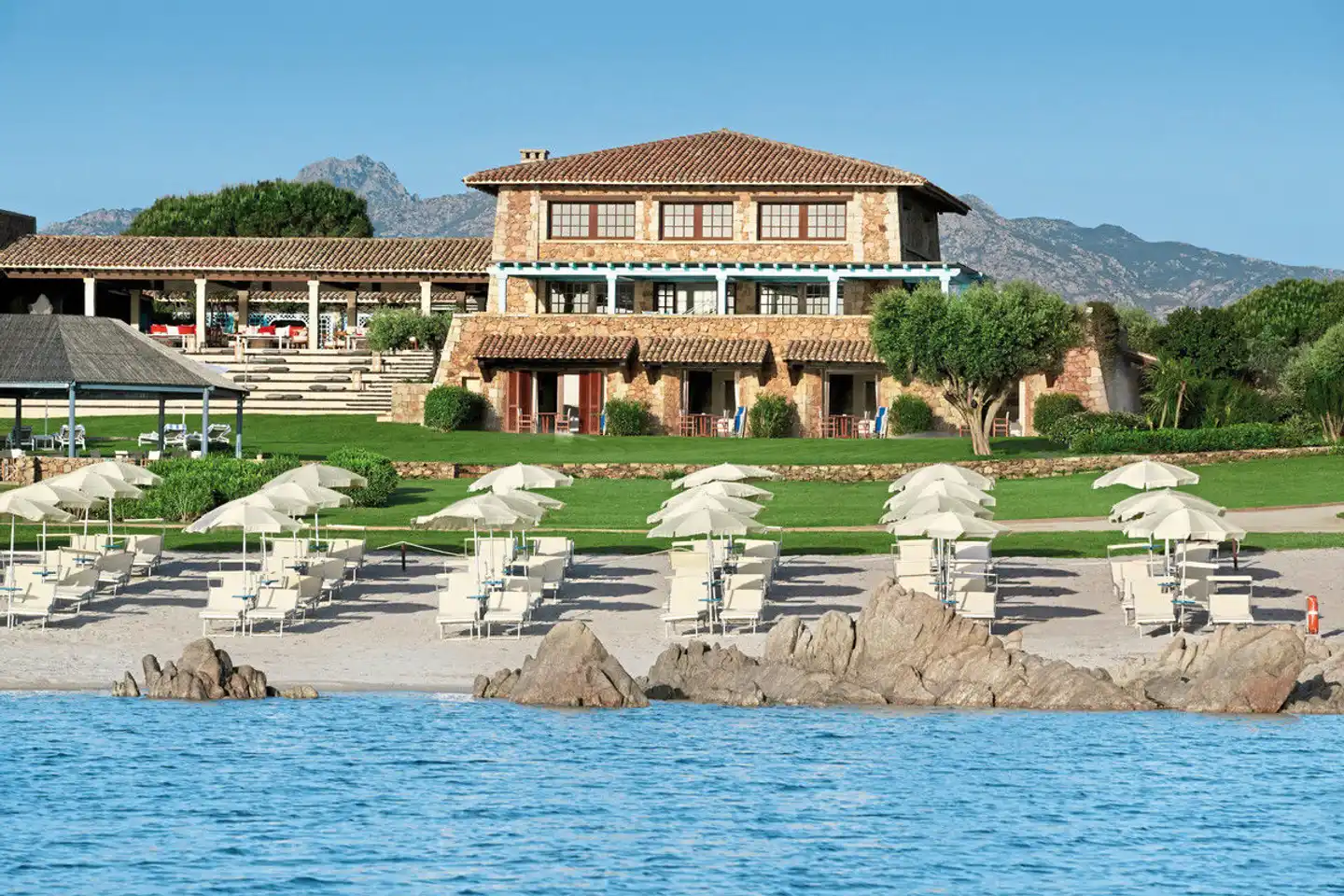 Due Lune Puntaldia Resort & Golf Aussenansicht
